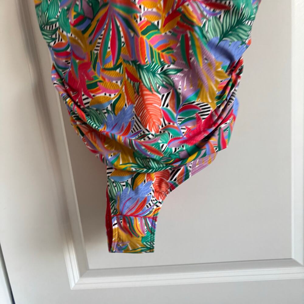 Birdsong Women’s Colorful One Piece Swimsuit Ruched Sz 16J Flattering - Picture 3 of 8